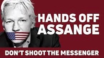 Assange Is Not a Journalist (If Journalists Are Ass-Kissing Propagandists for the Ruling Class)