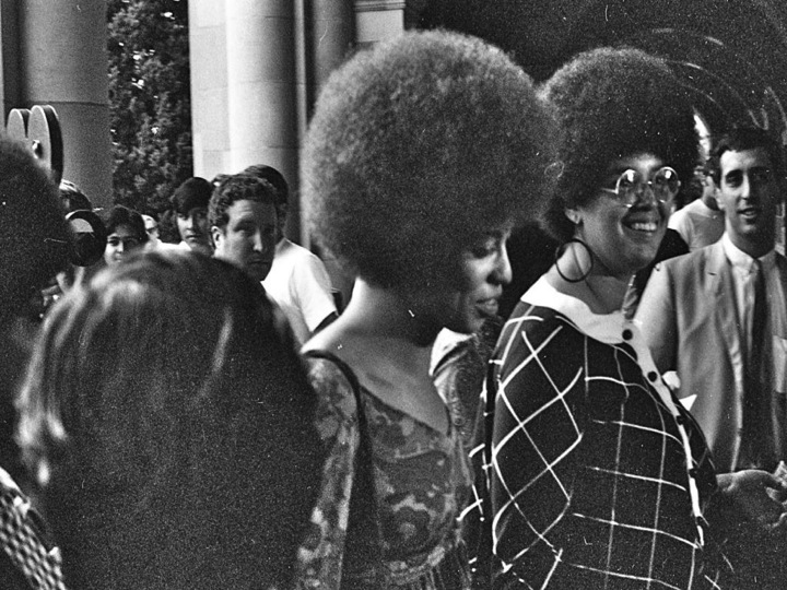 BAR Book Forum: Sharon Lynette Jones’ “Conversations with Angela Davis” 