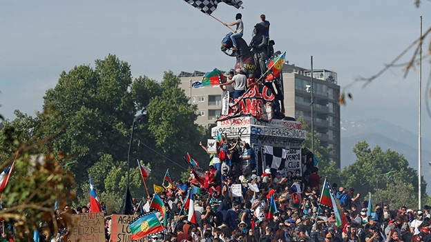 Chile’s Boric Is Becoming More Right Wing by the Day