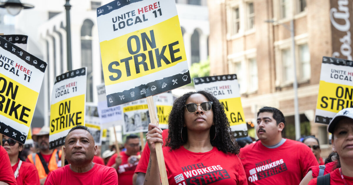 Hotel Workers Strike Against Scab Staffing App and Anti-Black Racism