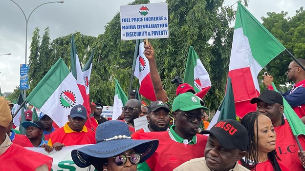 Nigerian Trade Unions Stage Two-day Strike Amid Economic Crisis
