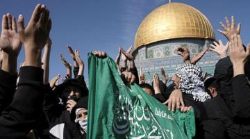 Al Aqsa crowd